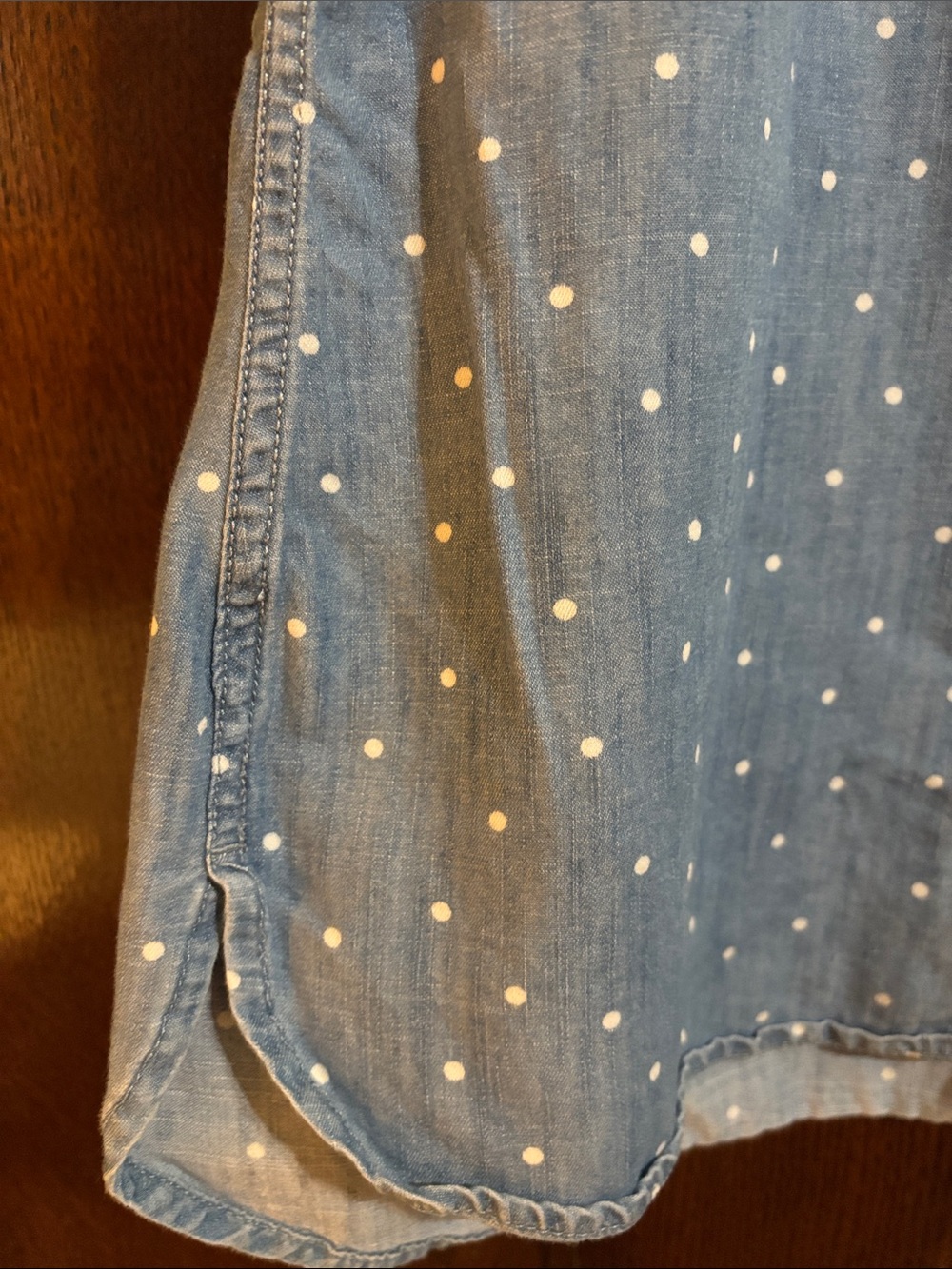 Talbots Light Blue Polka Dot Sleeveless Chambray Top - Picture 4 of 8